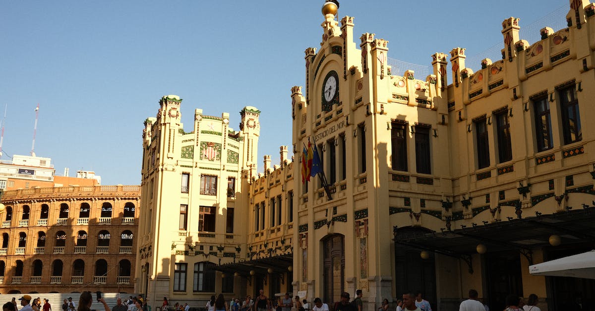 Treinstation Valencia: Gids voor Reizigers