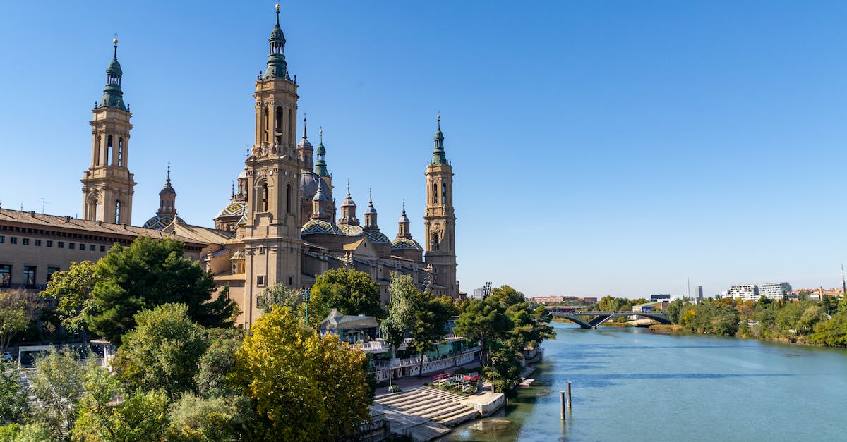 Zatagoza Ontdekt: Mijn Reiservaringen en Tips