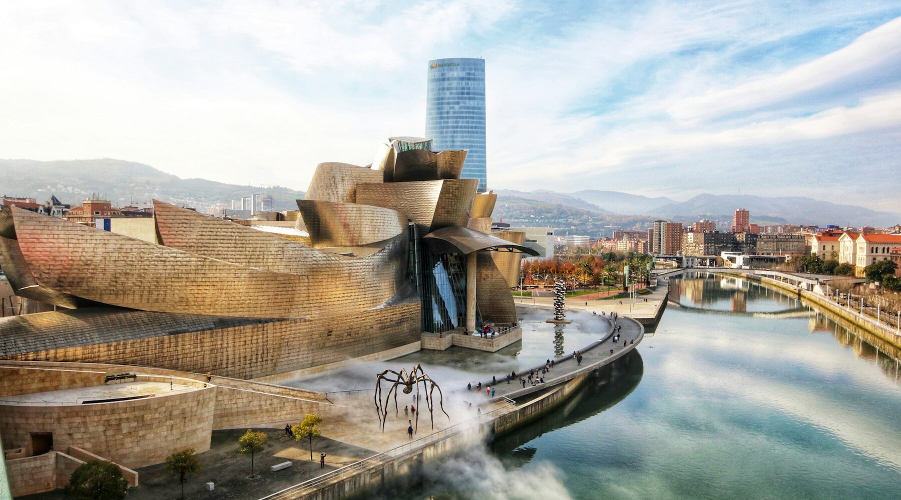 Bilbao Ontdekken: Mijn Top Bezienswaardigheden en Tips