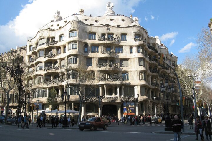 Casa Milà (La Pedrera) in Barcelona: tickets, dakterras en tips
