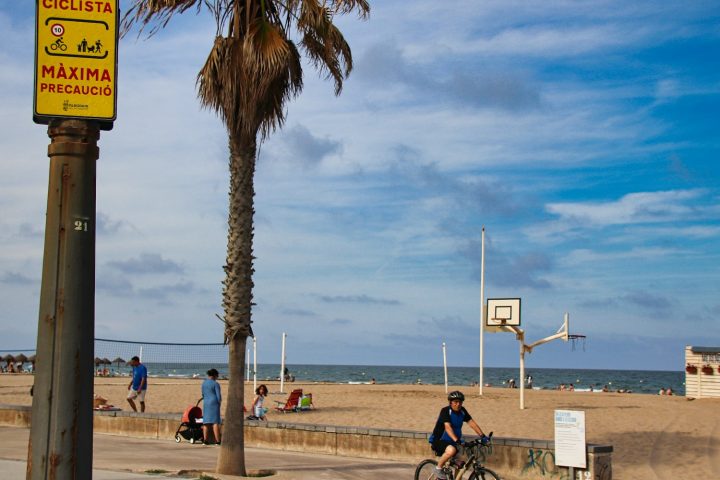 Fietstour Valencia: tours, fiets huren en de mooiste route naar het strand