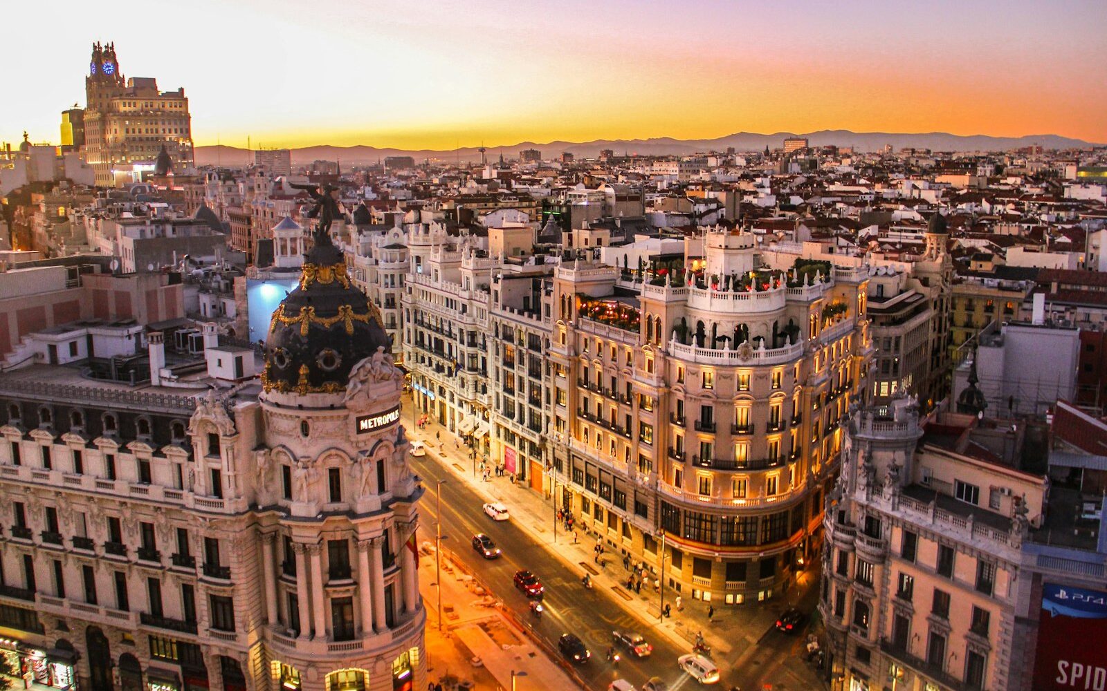 Four Seasons Hotel Madrid: luxe 5-sterrenhotel tussen Sol en Barrio de las Letras