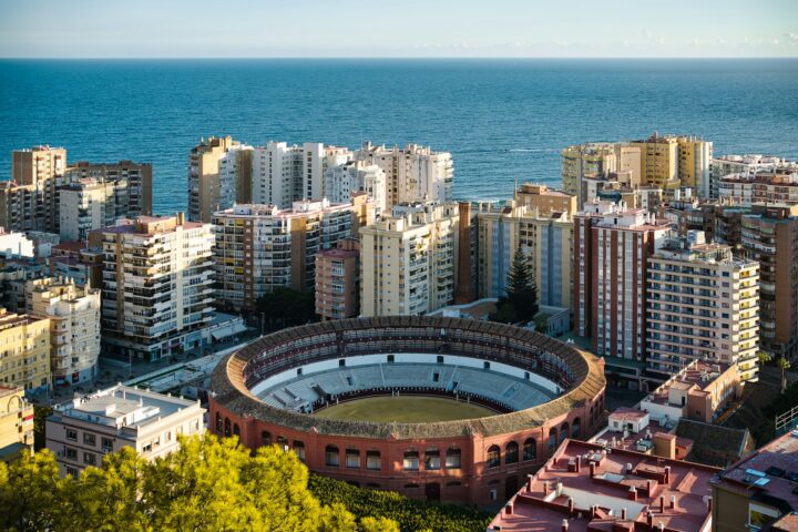 Malaga Stierenvechten: Een Traditioneel Spektakel Ontleed